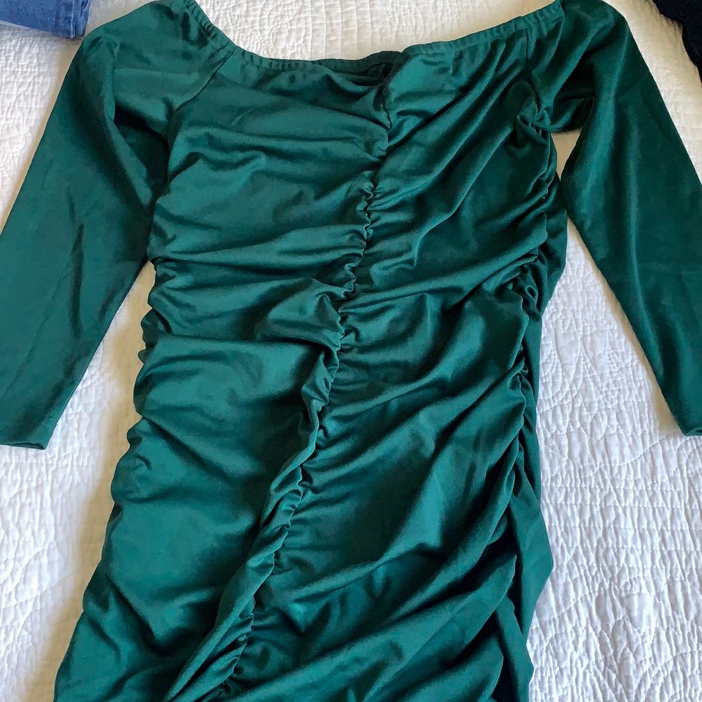 Emerald green long sleeved midi dress